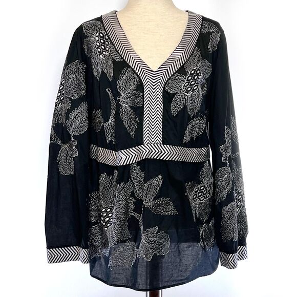 Lane Bryant Plus Black V-Neck Tie Back Top with Embroidery 18 - Picture 1 of 7